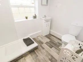 Hawthorn Dale Cottage - Interior