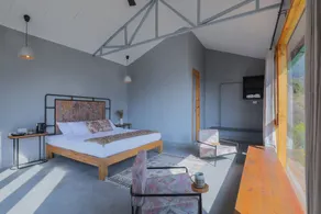 Seclude Pangot, Perch - Room