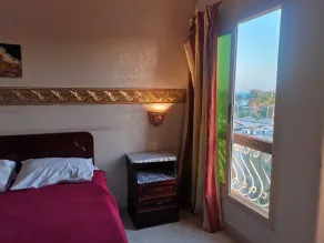 Golden Rose Hotel  - Utsikt från rummet