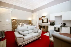 Embassy Apartments - Værelse