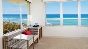 Queen Kapiolani Hotel - Room