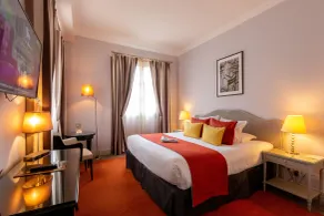 Château Belmont Tours by The Crest Collection - Room
