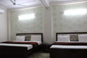 Hotel South Delhi Inn - Room
