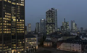Adina Apartment Hotel Frankfurt Westend - Vue de la chambre
