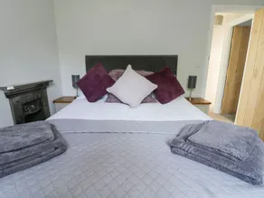 HØJREGNING, kæledyrsvennlig, med åben ild i Driffield, Ref 979519 - Værelse