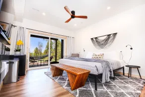 Stone Cove Waterfront Adults Only B&B - Chambre