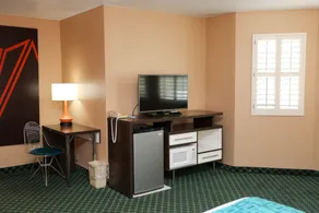 Days Inn & Suites by Wyndham Flagstaff I-40 - Ausblick vom Zimmer