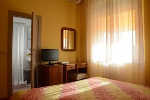 Piccolo Hotel - Chambre