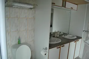 Bon A Vie Self-catering and b&b Gonubie Full Solar Power, no load shedding! - Badezimmer