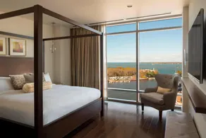 Buffalo Marriott at LECOM HARBORCENTER - Chambre