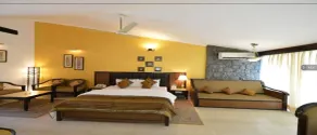 Hotel Raj Hans - Room