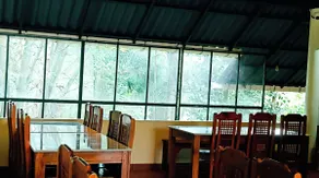 Holiday Courtyard Wayanad - Restaurante