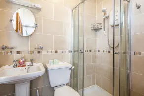Esklet Guest House - Badezimmer