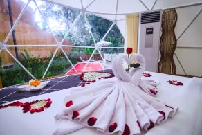 Triyana Resort and Glamping Carangsari Bali - Ausblick vom Zimmer