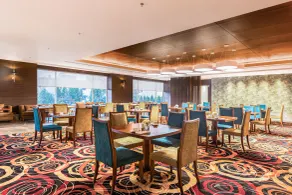 Wyndham Chandigarh Mohali - Restaurant