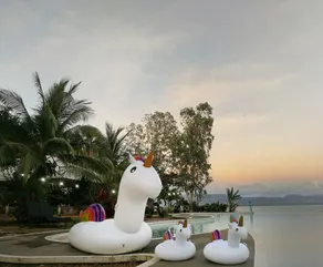 Silangang Nayon - Piscina