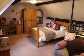 The Mug House Inn - Room