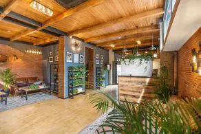 Timber Boutique Hotel - Rezeption