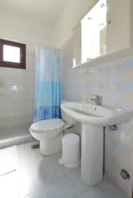 Ikaros Star Hotel - Bathroom