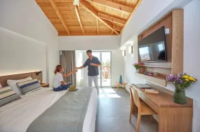 Mystery Skiathos Luxury Residence  - Vue de la chambre