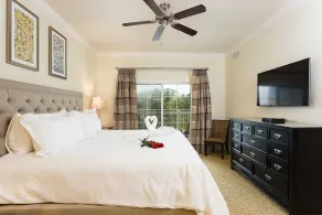Rent Your Own Exclusive Condo on Reunion Resort and Spa Orlando Condo 5701 - Rom