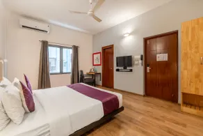 Monday Hotels Hitec City - Room