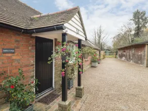 Stables Cottage - Interior