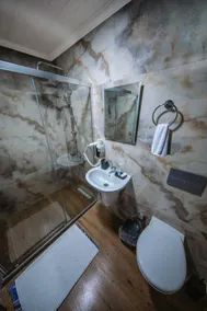 Dere Ağzı - Bathroom