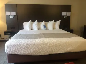 Days Inn by Wyndham Hinton - Chambre