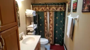 Family Friendly (Pets Welcome) - Badezimmer