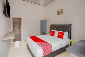 Hotel O Wisma Bambu Syariah - Chambre