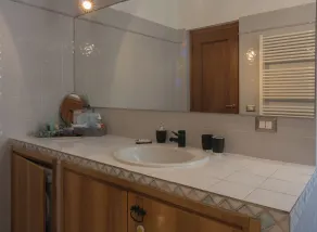 Casa Emi - Banheiro