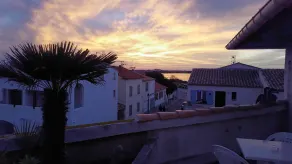Hotel Les Palmiers En Camargue - Camera