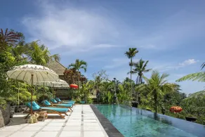Villa Lembah Damai - Pool