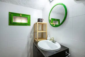 Casa rural con jardín privado, ideal para familias y grupos - Baño