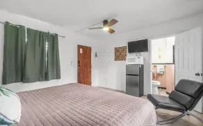 The Postcard Inn & Suites - Rum