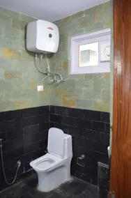 Hari Om Paradise - Bathroom