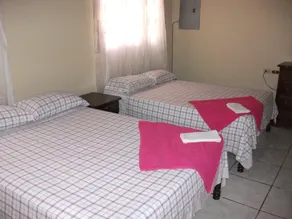 Hotel & Hostal Yaxkin Copan - Habitación