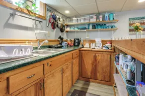 3 Mi to Shore! Searsport Apt w/ Shared Pool - Interiør