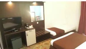 Hôtel Le Mediterranée Porto (France) - Chambre
