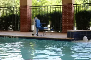 Holiday Inn Express & Suites Deer Park by IHG - Piscine