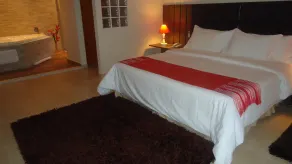 Mondrian Suite Hotel - Room