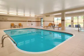 Courtyard Akron Fairlawn - Piscine
