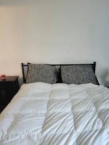 1 bd apartment sleeps 4- 20 mins from everything - Zimmer