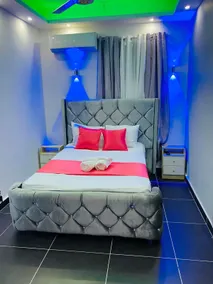 Hotel Reloj - Room
