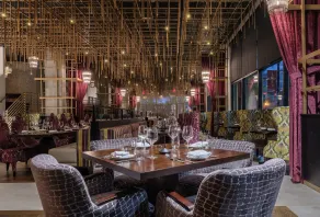 Hotel Bourré Bonne Louisville, Curio Collection by Hilton - Restaurant