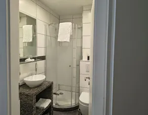Hotel Restaurant Adria Kroatien - Bathroom