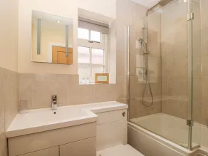 Pear Tree Cottage - Badezimmer