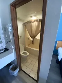 Econo Lodge - Badeværelse