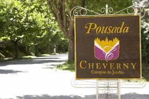 Pousada Cheverny - Fácil acesso ao centrinho e Baden Bar Capivari - Recepción